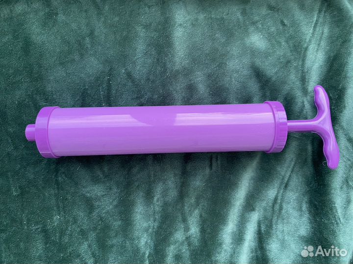 Насос для вакуумных пакетов для одежды