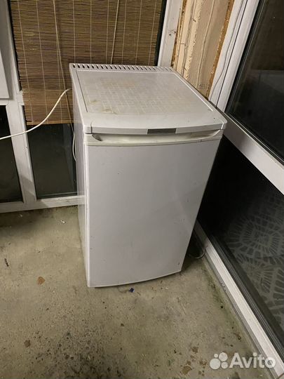 Холодильник бу маленький