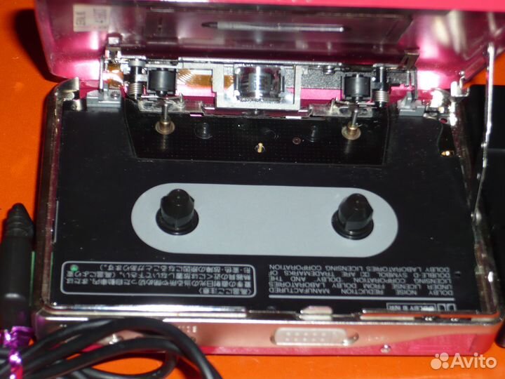 Коллекция кассетных плееров sony WM-EX88