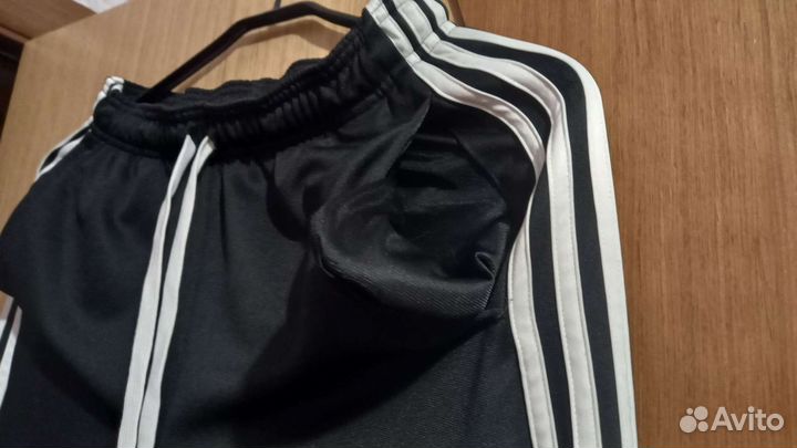 Спортивные штаны adidas