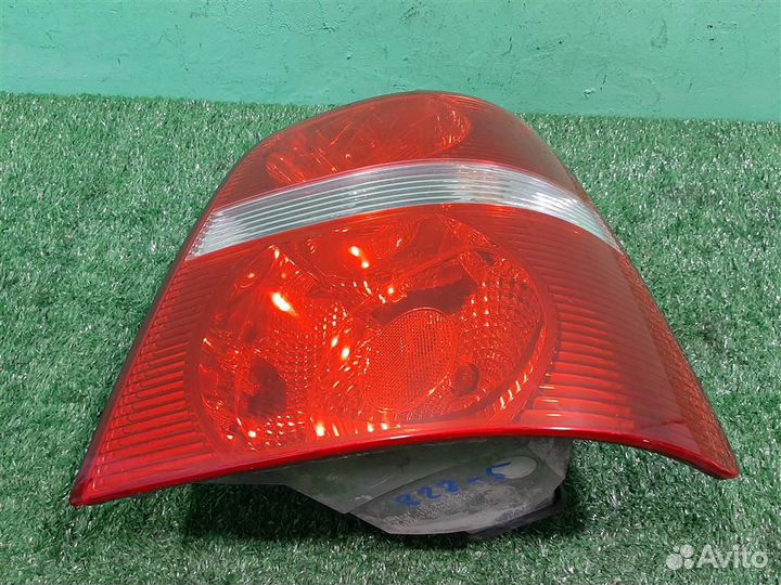 Фонарь задний наружный правый volkswagen Touran