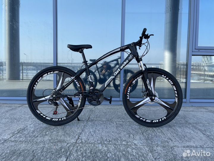 Велосипед на литых дисках