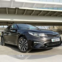 Kia Optima 2.0 AT, 2018, 43 752 км, с пробегом, цена 2 360 000 руб.