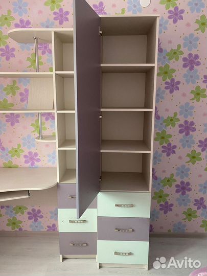 Школьный уголок