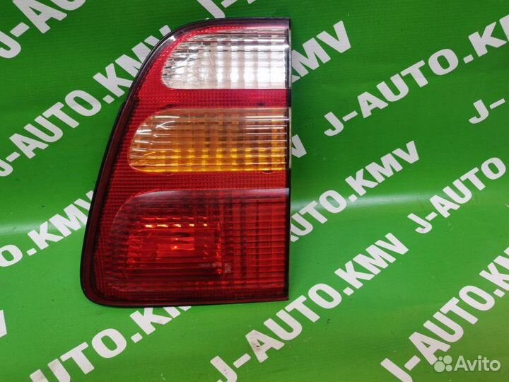 Фонарь задний Toyota Land Cruiser 100