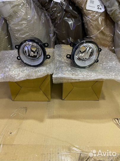 Туманки на Toyota Corolla 150