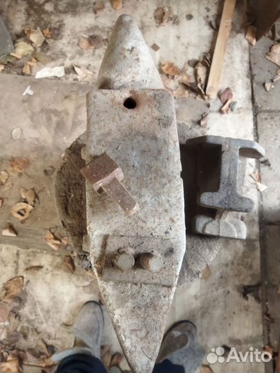 Кузнечная наковальня СССР