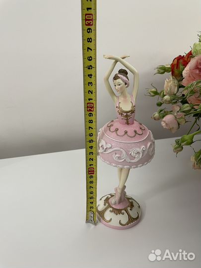 Статуэтка балерина