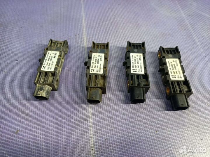 Датчик удара kia Sportage 2