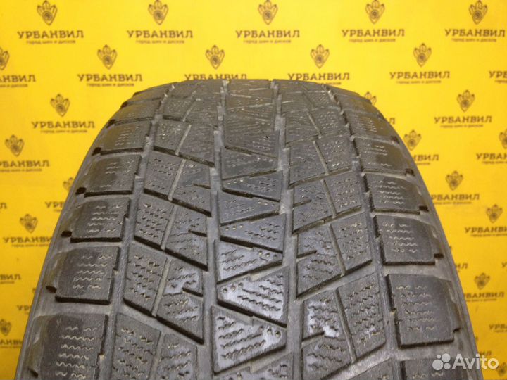 Bridgestone Blizzak DM-V1 235/60 R18