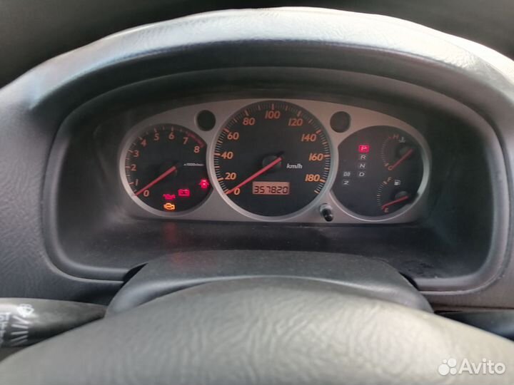 Honda Stream 1.7 AT, 2001, 360 000 км