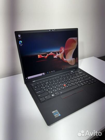 Lenovo Thinkpad X1 Carbon gen 9