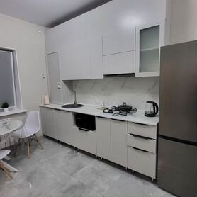 2-к. квартира, 40 м², 1/1 эт.