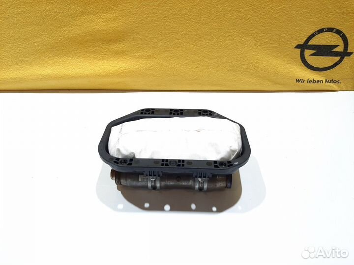 Подушка безопасности Astra J