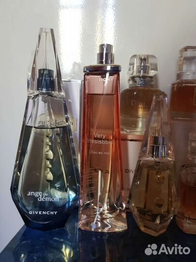 Givenchy L'interdit,Dahlia,Le Secret,новый
