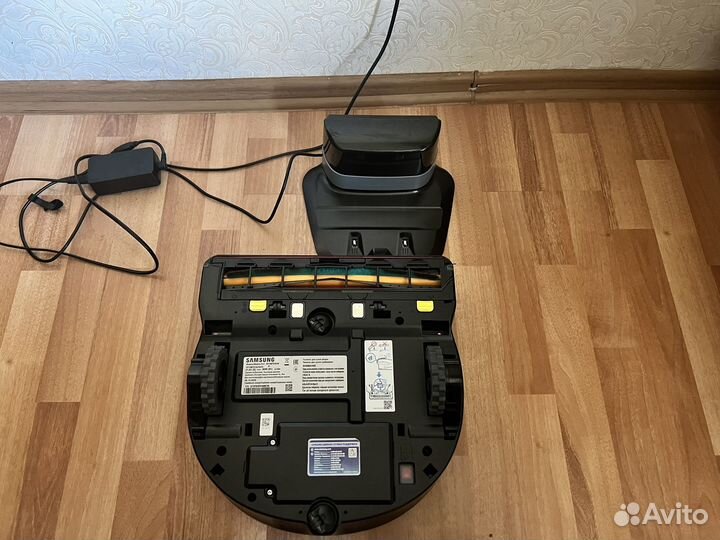 Робот пылесос samsung