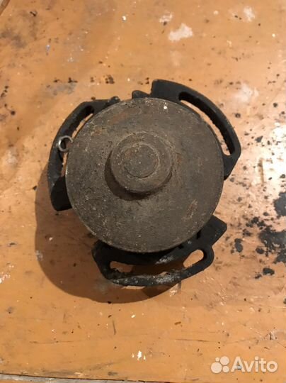 Помпа Volkswagen golf 3