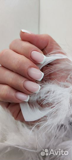 Мастер маникюра