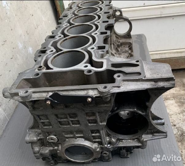 Блок двигателя N52B30 3.0 X5 X3 530 528 330 730