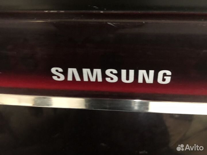 Монитор Samsung