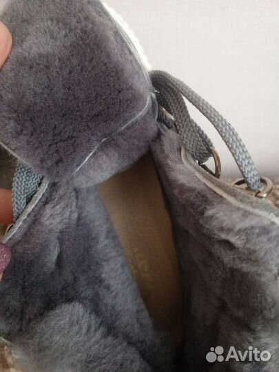 Ботинки р. 35 новые