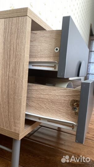 Тумба прикроватная