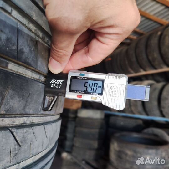 Bridgestone Alenza 001 275/50 R20