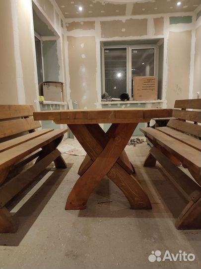 Садовый комлект - стол и 2 скамейки