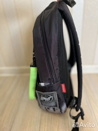 Рюкзак школьный