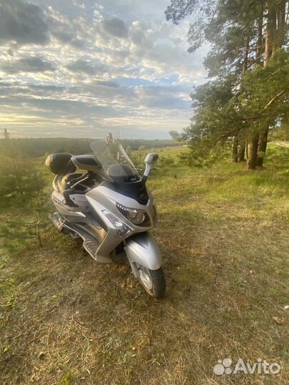 Скутер Sym 300ievo