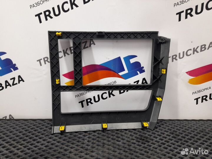 82265932 Элемент консоли Renault T