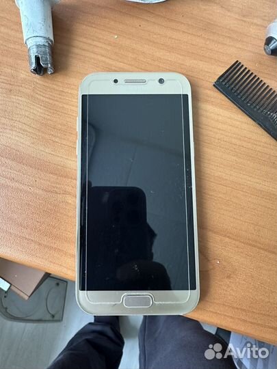 Samsung Galaxy A5 (2017) SM-A520F/DS, 3/32 ГБ