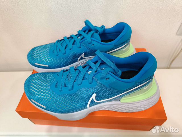 Nike ZoomX Invincible Run (10 US)