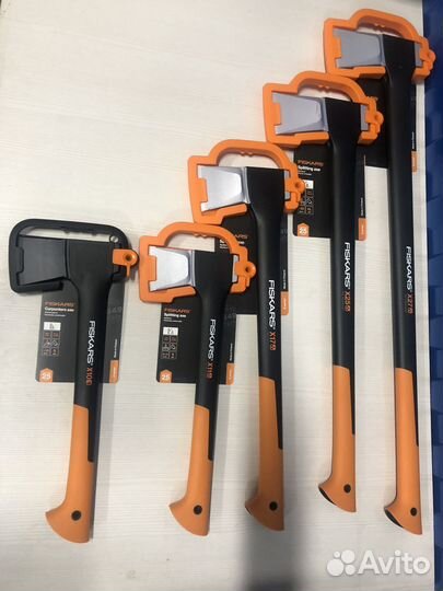 Топор-колун fiskars X21-L +1023618(Нож с точилкой)