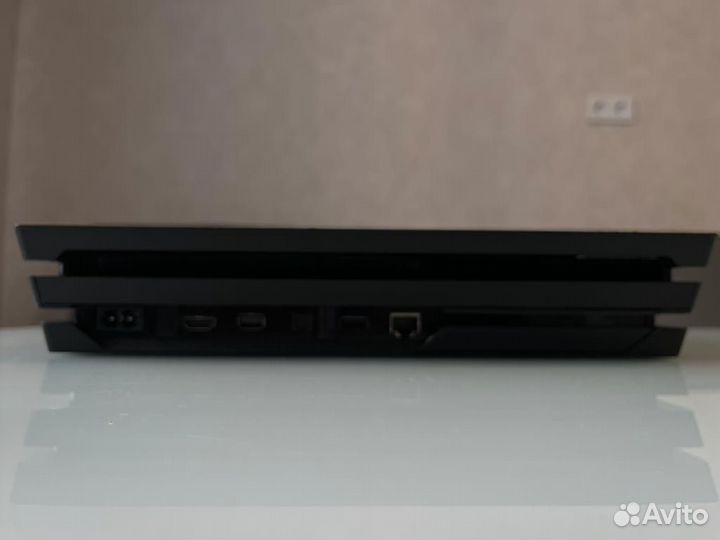 Sony playstation 4 pro 1tb