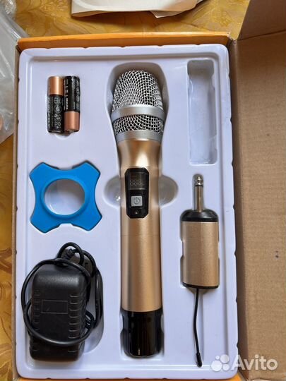 Радио микрофон