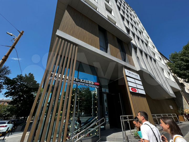 Офис под ключ с парковкой 200 кв.м в новом БЦ