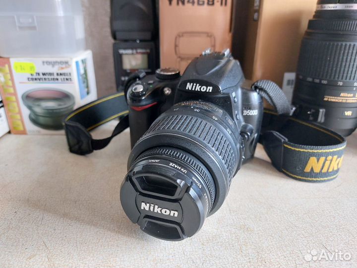 Фотоаппарат Nikon D5000 с дополнительной оптикой