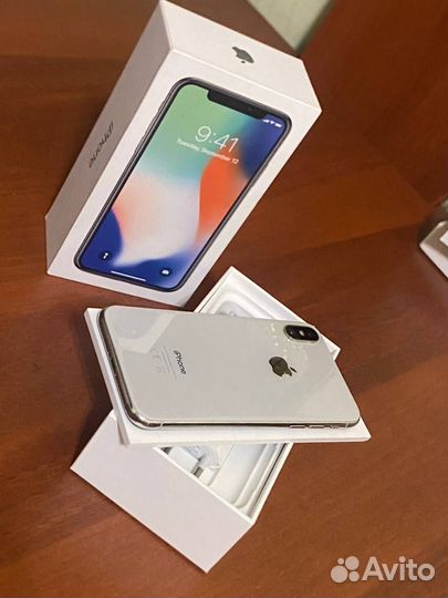 iPhone X, 64 ГБ