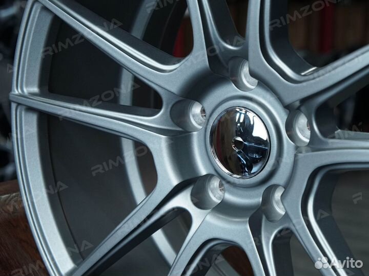 Литые диски Advan R17 на Mazda. Арт920