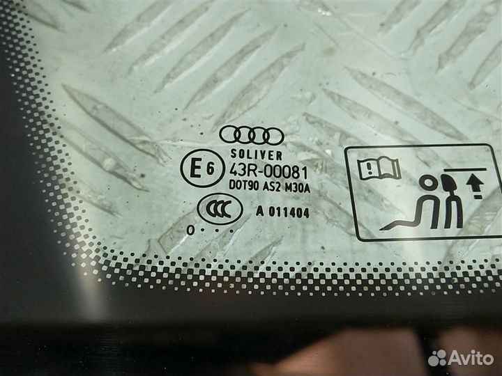 Стекло левое Audi A7 4G 4G8845299C