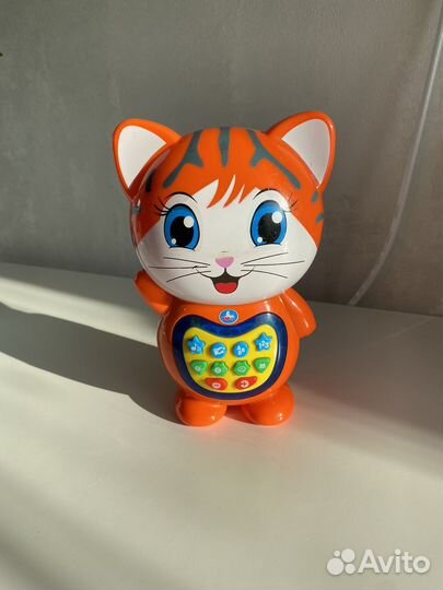 Интерактивная игрушка Кот-сказочник Умка