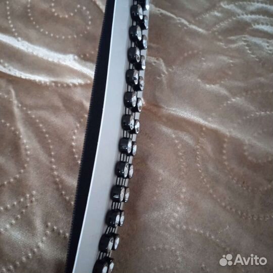 Резинки для волос со стразами