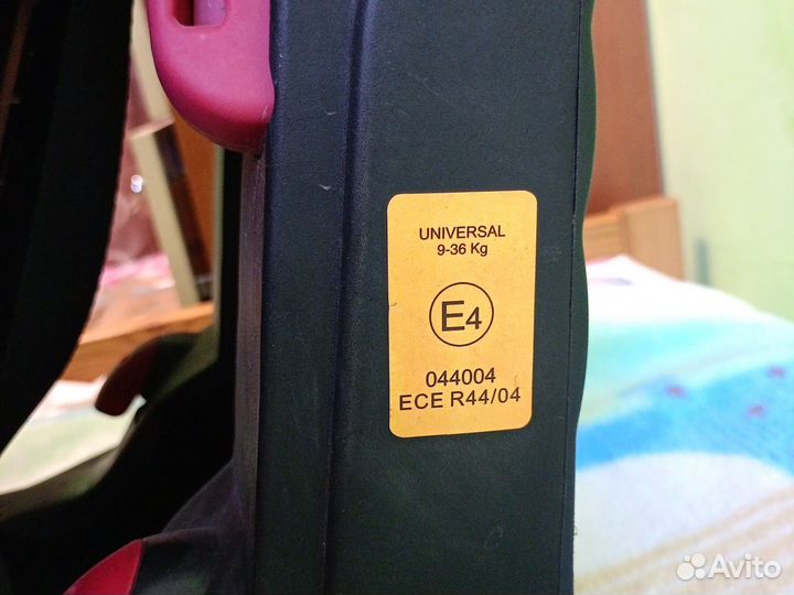 Автокресло универсальное от 9 до 36 кг