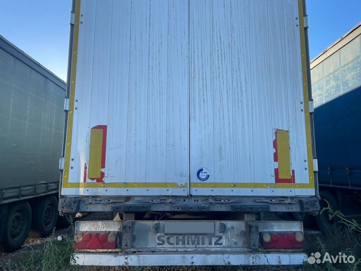 Полуприцеп шторно-бортовой Schmitz Cargobull SCS 24/L, 2013
