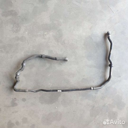 W213 Mercedes E 63 AMG шланг охлаждения патрубок