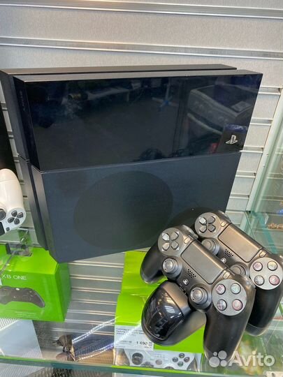 Игровая приставка PS4 CUH-1008A 500 Gb/тц