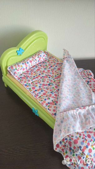 Кровать для кукол