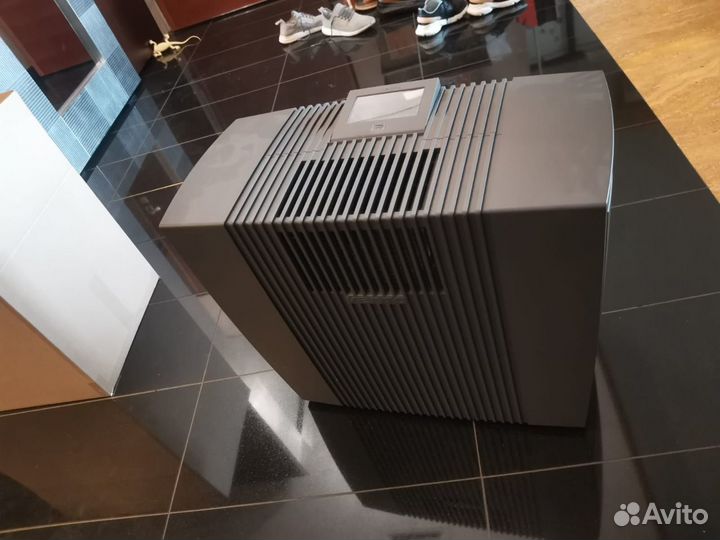 Мойка воздуха Venta LW62T WiFi черный