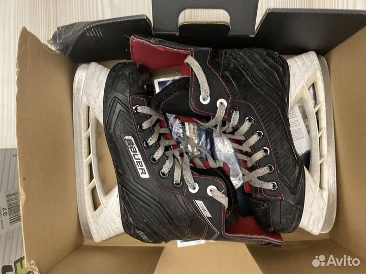 Хоккейные коньки bauer